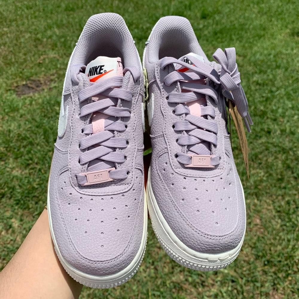 NEW NIKE AIR FORCE 1 PURPLE - Picture 2 of 3